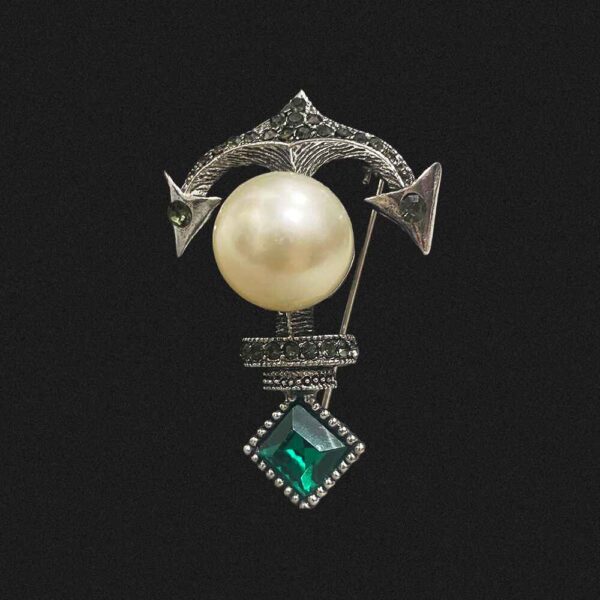 Brosa ancora argintie cu cristal verde si perla mare BROS-0036